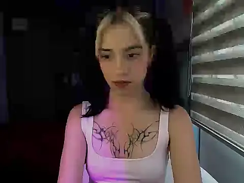 Kittyross online show from September 27, 8:27 pm