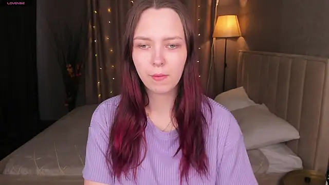 Monica  Queen online show from April 26, 5:27 am