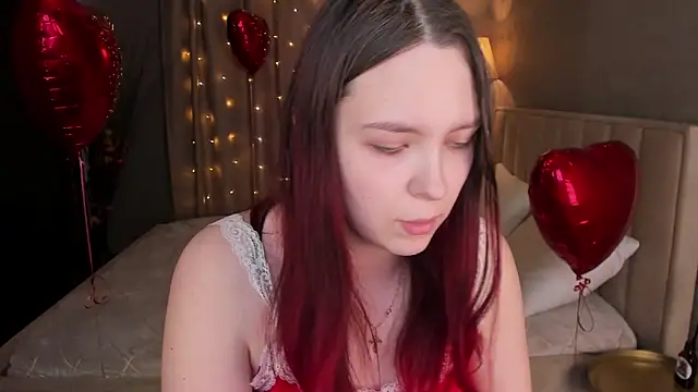 Monica  Queen online show from February 8, 5:44 am