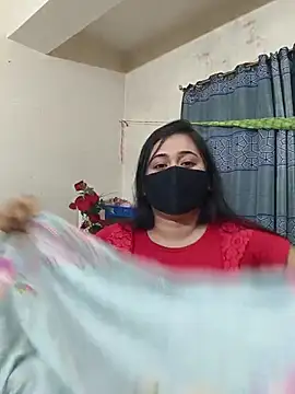 Love Queen11 online show from April 22, 4:48 pm