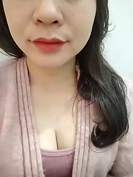 Girl Shy2000 online show from January 18, 2:08 am