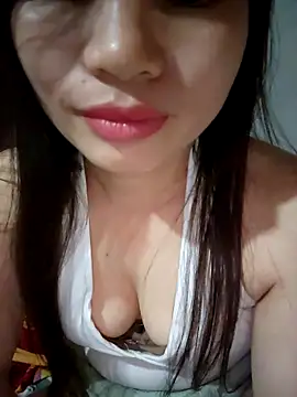 Snapshot of Meoweo_23 chatting on October 13, 10:34 pm Meoweo 23 online show from October 13, 10:34 pm