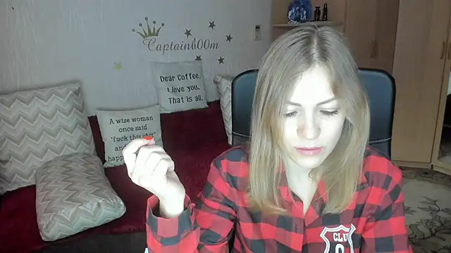 Tiffany Bates online show from October 9, 3:54 am