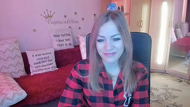 Tiffany Bates online show from October 1, 4:06 am