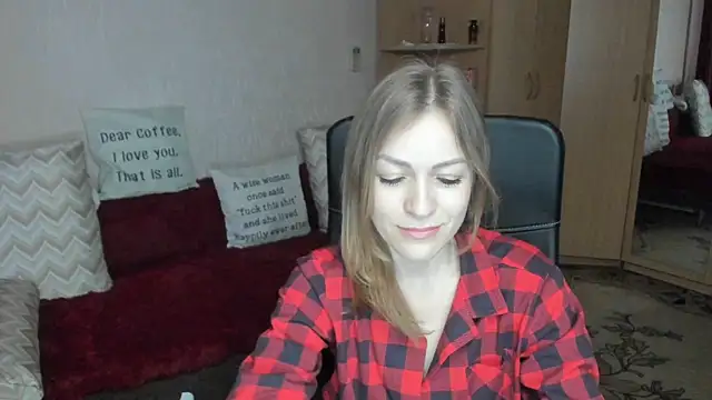 Tiffany Bates online show from April 23, 12:29 pm