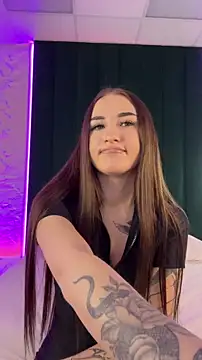 Luna Olsen online show from February 7, 4:49 am