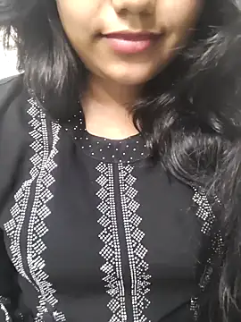 Miss Rose   online show from October 6, 7:18 pm