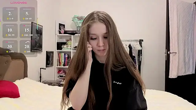 Denny Yorgeritai online show from April 30, 4:23 pm