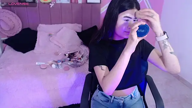 isa bunny18 online show from February 5, 8:23 pm