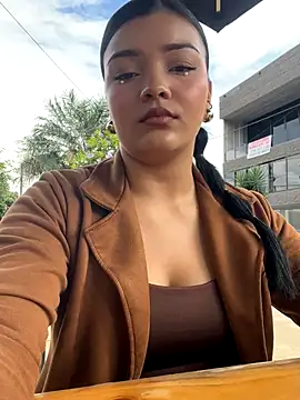 EmmaBlossom online show from October 11, 7:38 pm