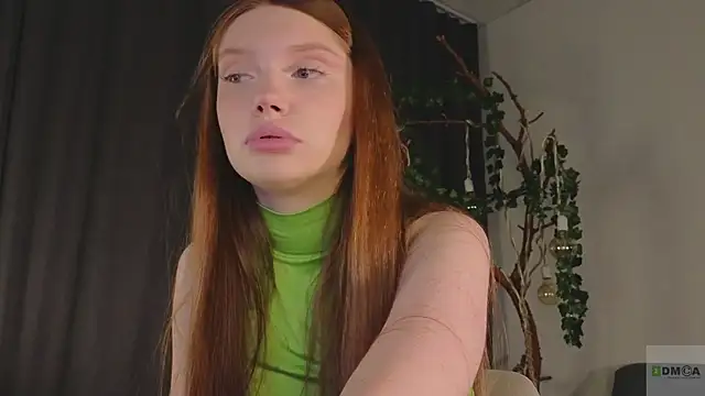 Nicole Broown  online show from June 19, 9:29 pm