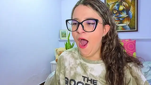 Snapshot of katiaa_lovv chatting on September 25, 11:53 am katiaa lovv online show from September 25, 11:53 am