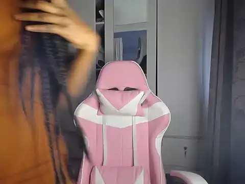 Nahomyyy online show from February 27, 7:14 pm