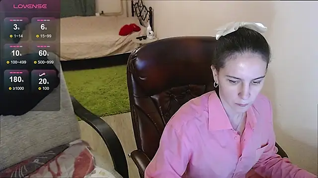 Irwi Tomboy online show from November 15, 8:54 pm