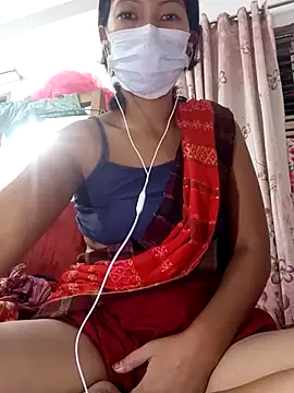 Snapshot of Chakma_Girl chatting on October 17, 6:11 pm Chakma Girl online show from October 17, 6:11 pm