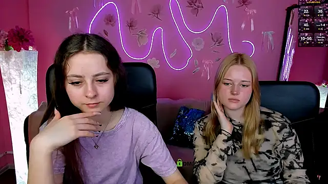 rebecca smile online show from April 23, 12:23 pm