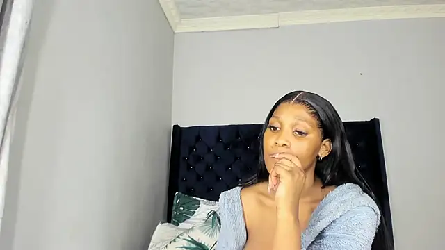 ConnieSmall24 online show from July 22, 11:17 pm