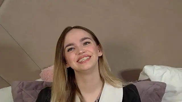 AnitaVenture online show from April 22, 4:20 am