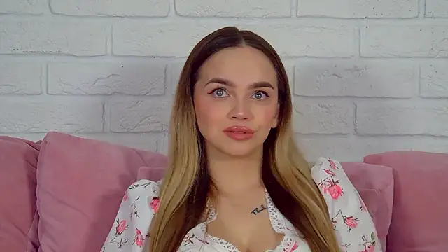 AnitaVenture online show from April 20, 4:26 am