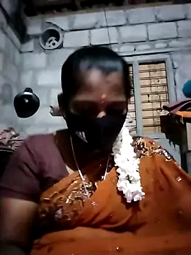 Tamil Hot Sandy online show from November 13, 4:50 pm