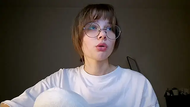 ExitedTroth online show from April 24, 6:22 pm