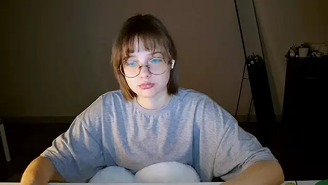 ExitedTroth online show from April 23, 6:21 pm