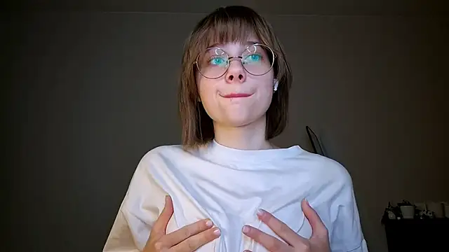 ExitedTroth online show from April 28, 7:29 pm