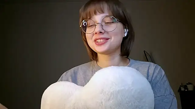 ExitedTroth online show from April 25, 6:38 pm