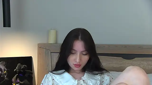 AnaMoonlight online show from April 23, 5:15 am