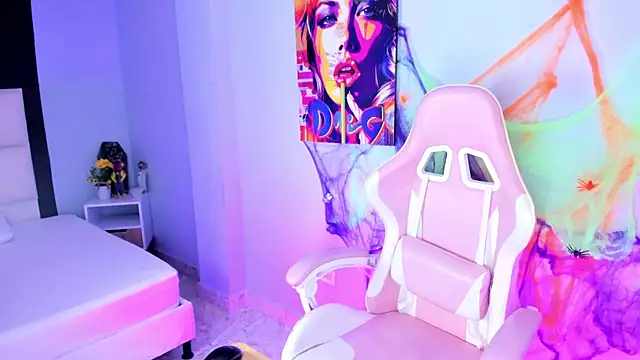 Athenea  fox online show from November 3, 11:47 am