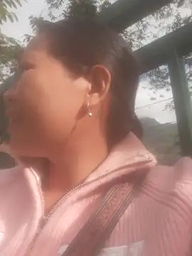 bree-zz online show from November 7, 1:11 am