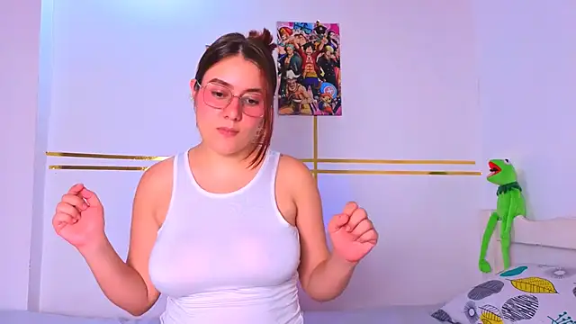 LyraCarter online show from February 26, 5:28 am