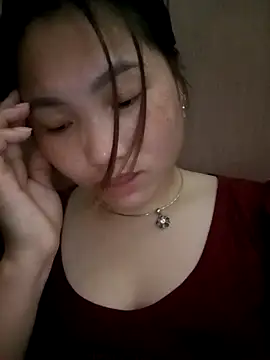 min-xinh online show from December 18, 10:47 pm