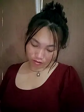 Snapshot of min-xinh chatting on October 15, 1:19 am min-xinh online show from October 15, 1:19 am
