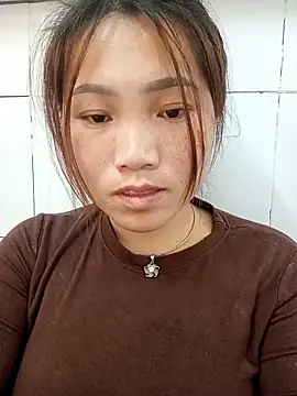 min-xinh online show from November 25, 9:00 am