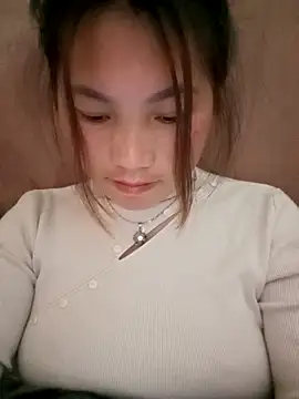 min-xinh online show from November 22, 4:15 am