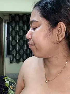 Hot Misti 69 online show from April 22, 5:10 pm