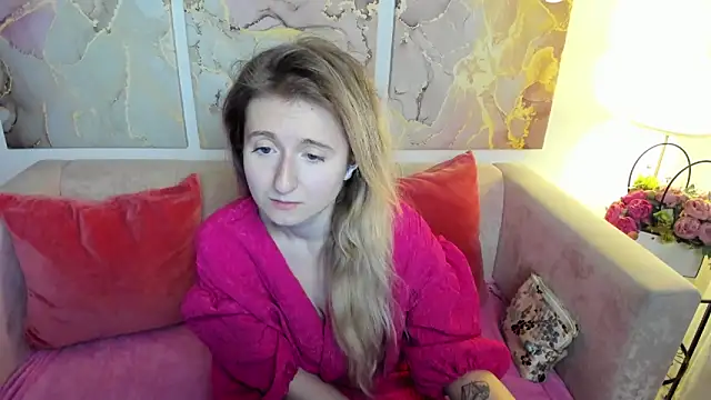 CamillaDreamer online show from June 9, 5:56 pm
