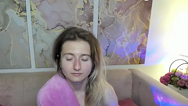 CamillaDreamer online show from July 15, 11:31 pm