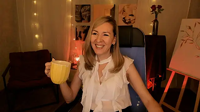 DonnaSmitth online show from January 5, 6:33 pm