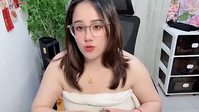 NEWONETO online show from April 19, 6:10 pm