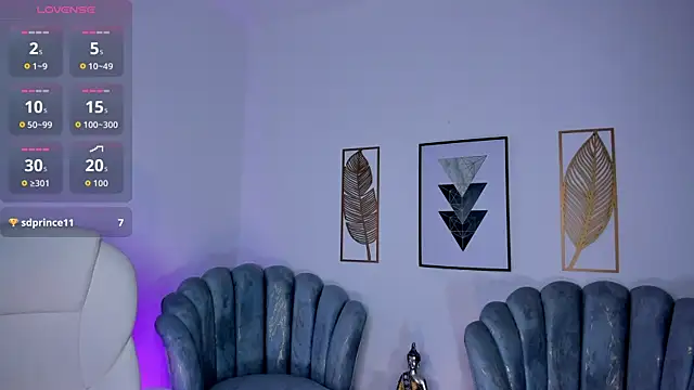 zharaa fox online show from February 11, 4:47 am