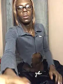 gingergirl67  online show from April 22, 4:20 am