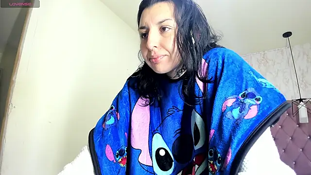 Iris  77 online show from December 18, 11:59 am