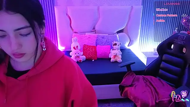 Ixchel tay online show from April 24, 3:20 am