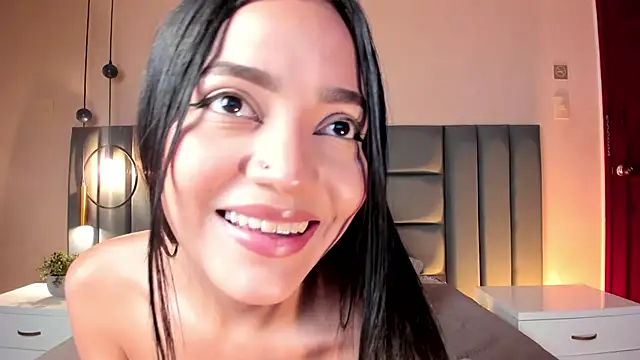 AriadnaHolt online show from March 5, 6:37 pm