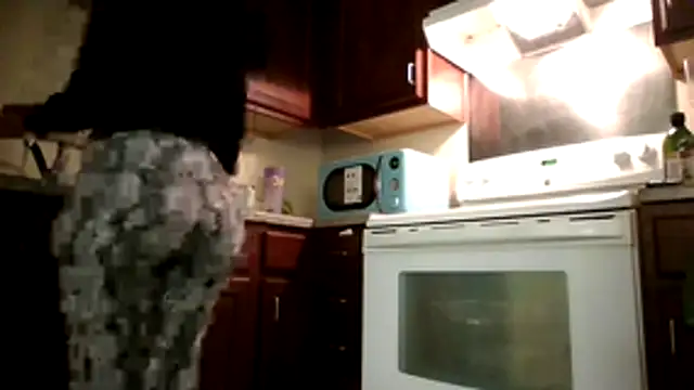 bellacagyal online show from November 25, 4:25 am