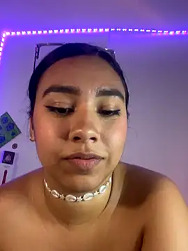 Snapshot of Sofi_Booty07 chatting on October 4, 2:39 am Sofi Booty07 online show from October 4, 2:39 am