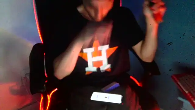 highinhtxx online show from March 12, 8:33 pm