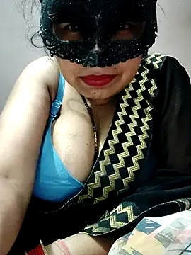 Hot  bhabhi 99 online show from December 3, 9:44 am